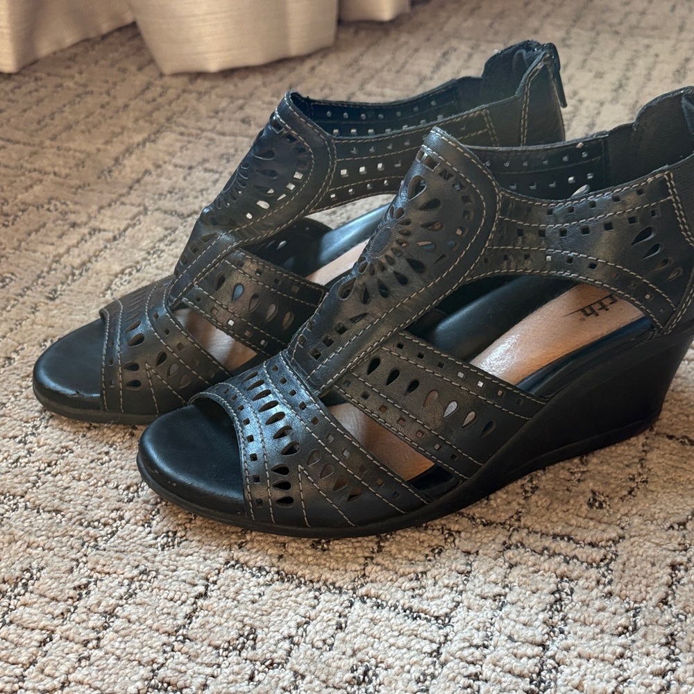 Earth Black Cutout Wedge Sandals